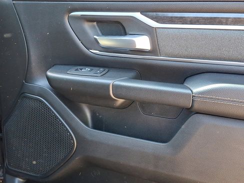 Used 2022 RAM 1500 Big Horn AWD/4WD image 7