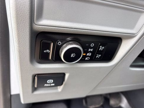 Used 2023 Ford F150 XLT AWD/4WD image 21