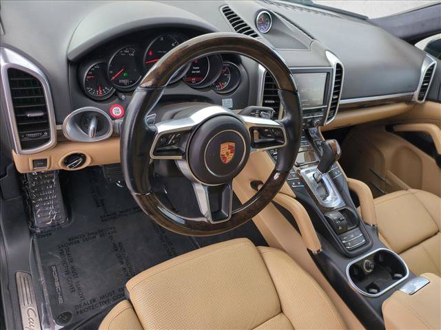 Used 2016 Porsche Cayenne Diesel AWD/4WD image 10
