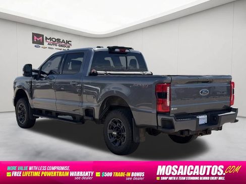 Used 2023 Ford F250 Lariat w/ Sport Appearance Package AWD/4WD image 5