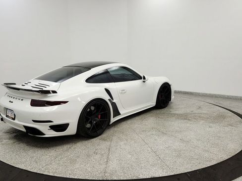 Used 2015 Porsche 911 Turbo image 5