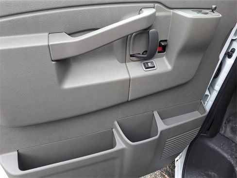 New 2025 GMC Savana 2500 w/ Driver Convenience Package image 11