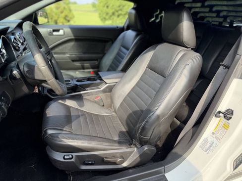 Used 2007 Ford Mustang GT RWD image 28