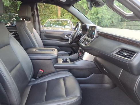 Certified 2024 Chevrolet Tahoe LT RWD image 26