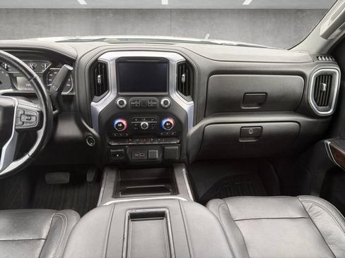 Used 2019 GMC Sierra 1500 SLT RWD image 3