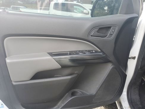 Used 2021 Chevrolet Colorado W/T w/ Custom Special Edition image 10