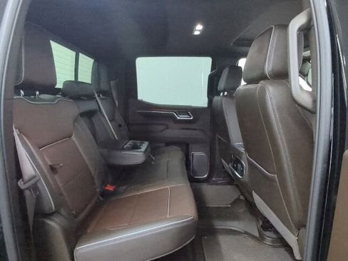 Used 2025 GMC Sierra 1500 Denali AWD/4WD image 28