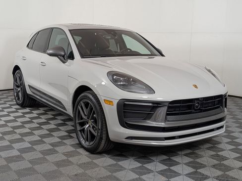 New 2026 Porsche Macan Turbo image 8