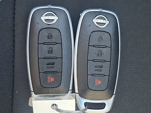 New 2025 Nissan Versa SV image 29