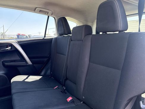 Used 2014 Toyota RAV4 XLE FWD image 10