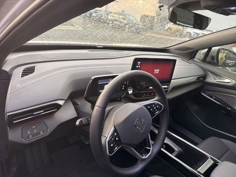 Used 2023 Volkswagen ID.4 Pro S image 16