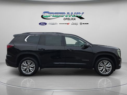 Used 2024 GMC Acadia Elevation image 8