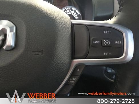 Used 2024 RAM 1500 Big Horn AWD/4WD image 26