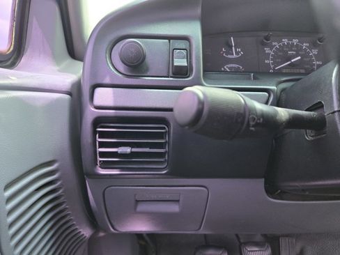 Used 1994 Ford F150 2WD Regular Cab image 15