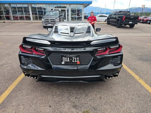 Used 2021 Chevrolet Corvette Stingray Coupe w/ Z51 Performance Package RWD image 4