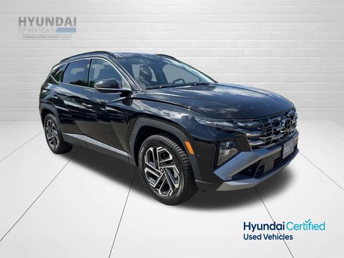 Used 2025 Hyundai Tucson Limited AWD/4WD image 2