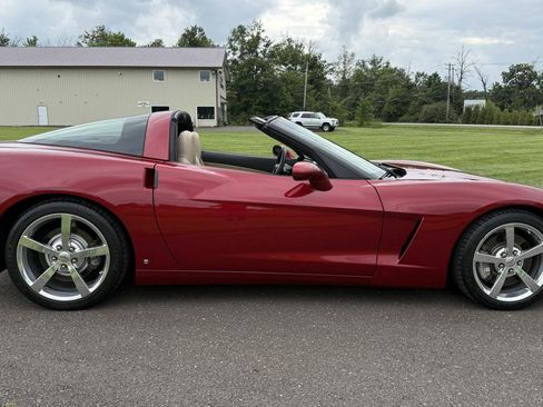 Used 2008 Chevrolet Corvette Coupe w/ Preferred Equipment Group RWD image 8