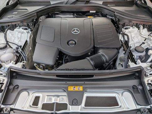 New 2026 Mercedes-Benz GLC 300 4MATIC image 17