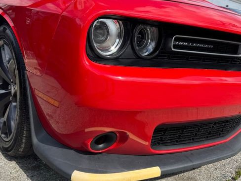 Used 2019 Dodge Challenger GT RWD image 10