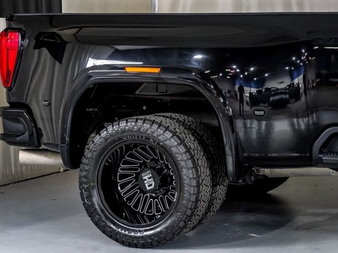 Used 2022 GMC Sierra 3500 Denali AWD/4WD image 7