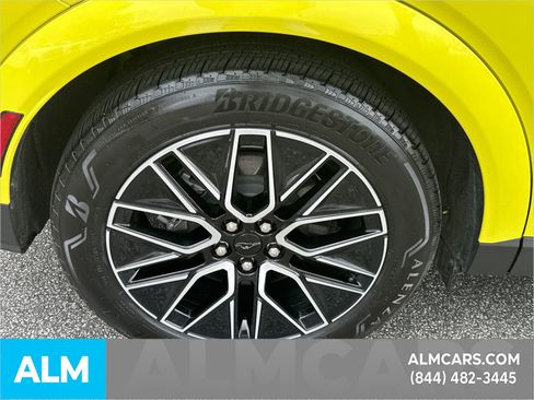 Certified 2025 Ford Mustang Mach-E Premium image 21