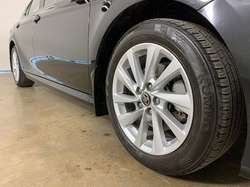 Used 2023 Toyota Camry LE w/ Convenience Package image 6