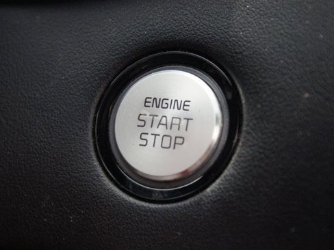 Used 2019 Kia Stinger GT2 RWD image 9
