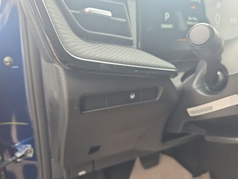 New 2026 Nissan Kicks SR w/ Cold Weather Package image 18