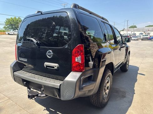 Used 2011 Nissan Xterra X AWD/4WD image 5