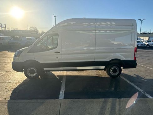 Used 2025 Ford Transit 250 148 High Roof w/ Load Area Protection Package image 5