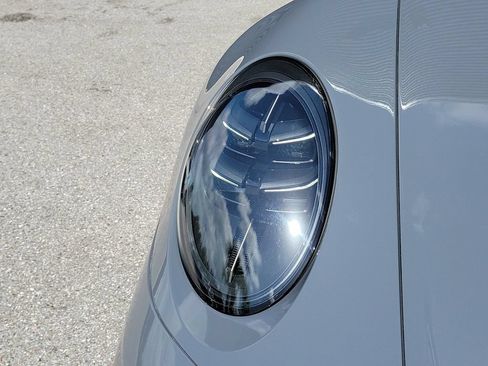 Certified 2025 Porsche 911 GT3 RWD image 15