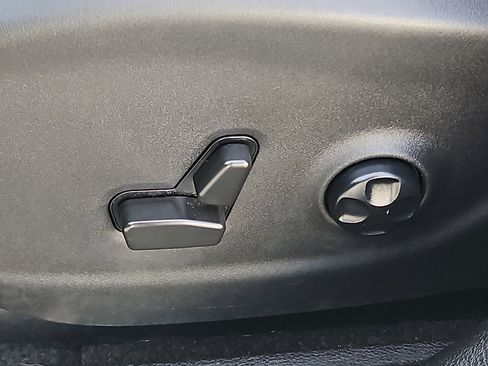 Used 2021 Jeep Cherokee Latitude Lux 80th Anniv w/ Quick Order Package 26U 80TH image 26