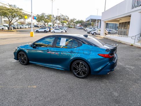 Used 2025 Toyota Camry XSE w/ Premium Package image 10