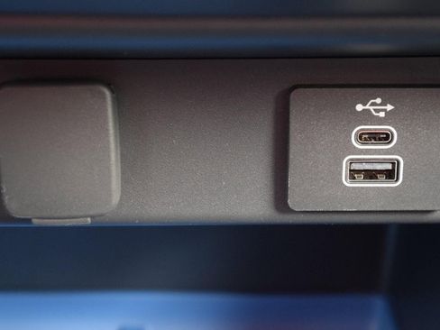 New 2026 Ford Maverick XLT AWD/4WD image 16