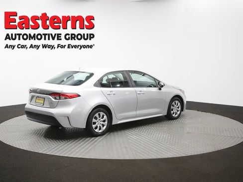 Used 2024 Toyota Corolla LE FWD image 39