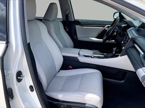 Used 2022 Lexus RX 350L FWD w/ Premium Package image 9