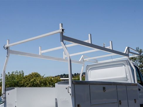 Used 2024 Mercedes-Benz Sprinter 4500 image 23