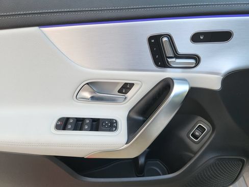 Used 2022 Mercedes-Benz CLA 35 AMG 4MATIC image 24