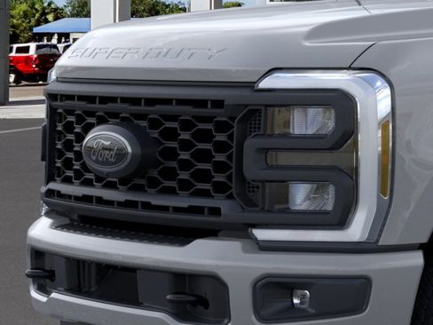 New 2025 Ford F350 Lariat w/ Lariat Ultimate Package image 17