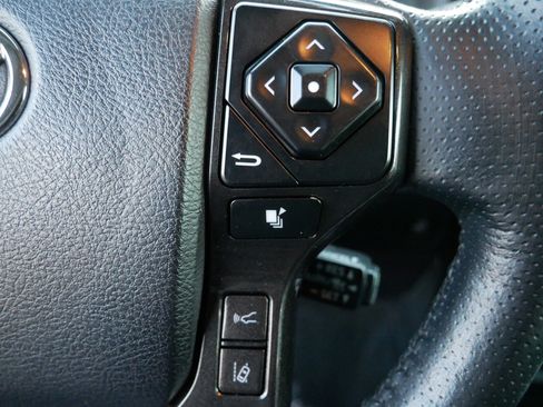 Used 2023 Toyota 4Runner 40th Anniversary SE image 28