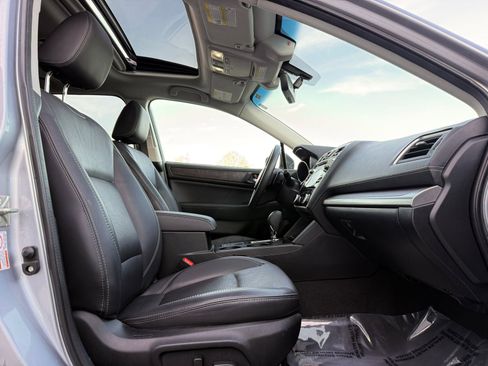 Used 2019 Subaru Outback 2.5i Limited w/ Popular Package #2 image 30