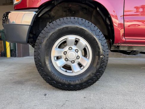 Used 2002 Toyota 4Runner SR5 RWD image 24