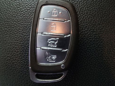Used 2016 Hyundai Tucson Sport AWD/4WD image 32
