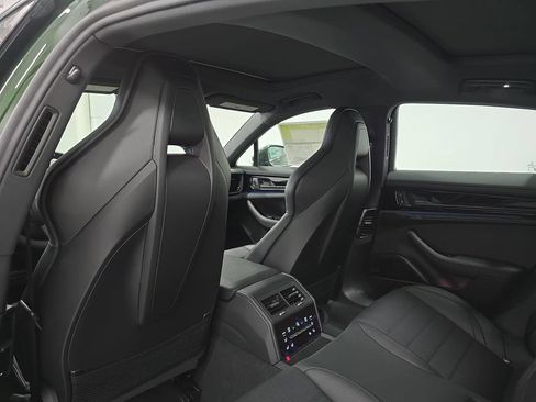 New 2026 Porsche Panamera 4 E-Hybrid AWD/4WD image 28