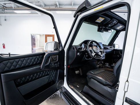 Used 2017 Mercedes-Benz G 63 AMG 4MATIC image 31