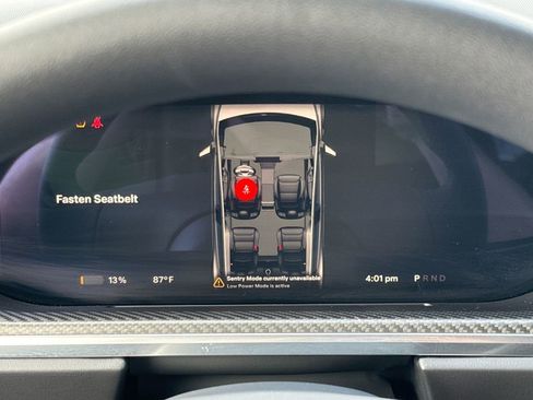 Used 2024 Tesla Model X Plaid image 15