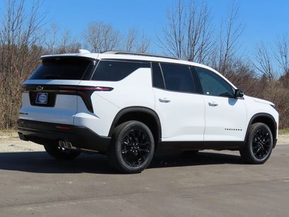 New 2026 Chevrolet Traverse LT w/ Midnight/Sport Edition