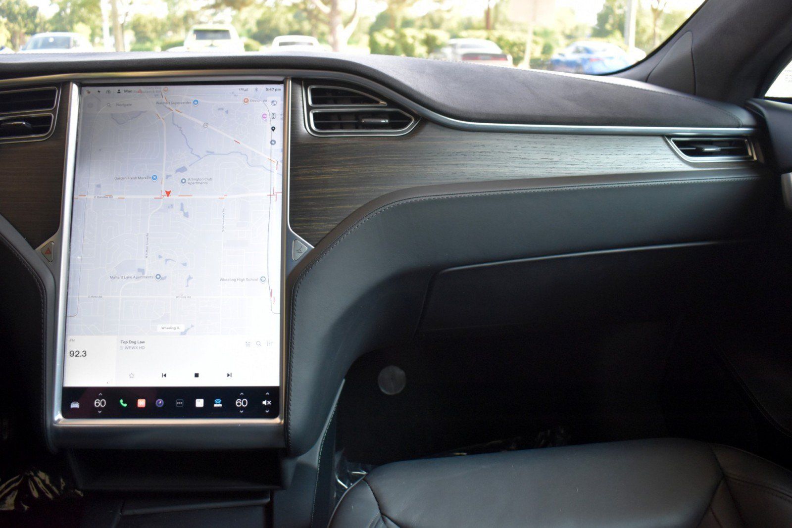 Used 2016 Tesla Model S AWD image 11