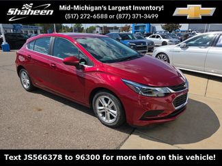 Used 2018 Chevrolet Cruze LT w/ Convenience Package image 1
