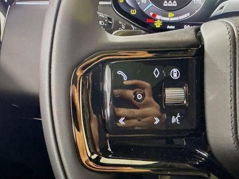 New 2026 Land Rover Range Rover Sport Dynamic SE AWD/4WD image 12